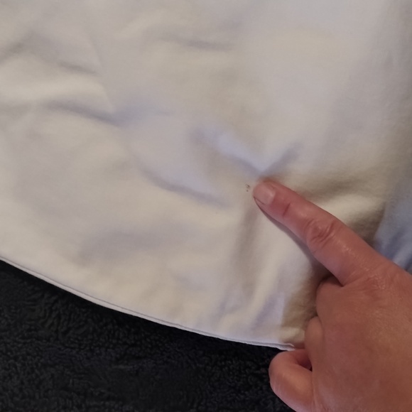 American Eagle white capris - Picture 6 of 9